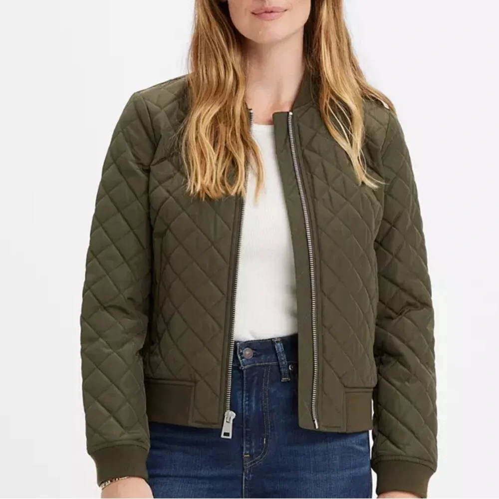 Levi’s Diamond Quilted Bomber Jacket – Women’s Size S – Olive Green